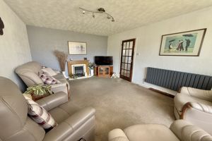Living Room- click for photo gallery